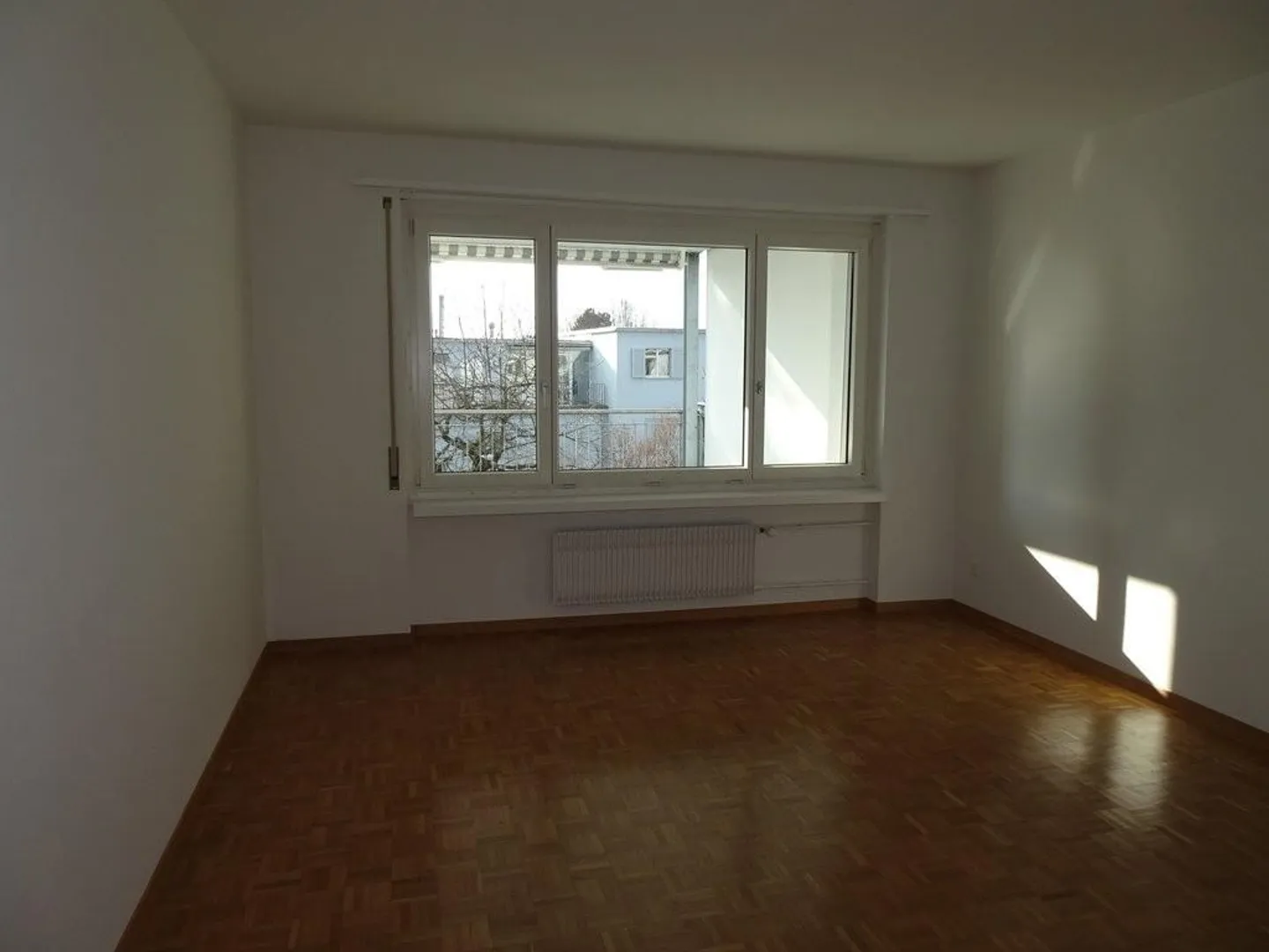 Vivere in una posizione tranquilla e centrale (limitato fino al 30.03.2028) - Foto 4 di 8