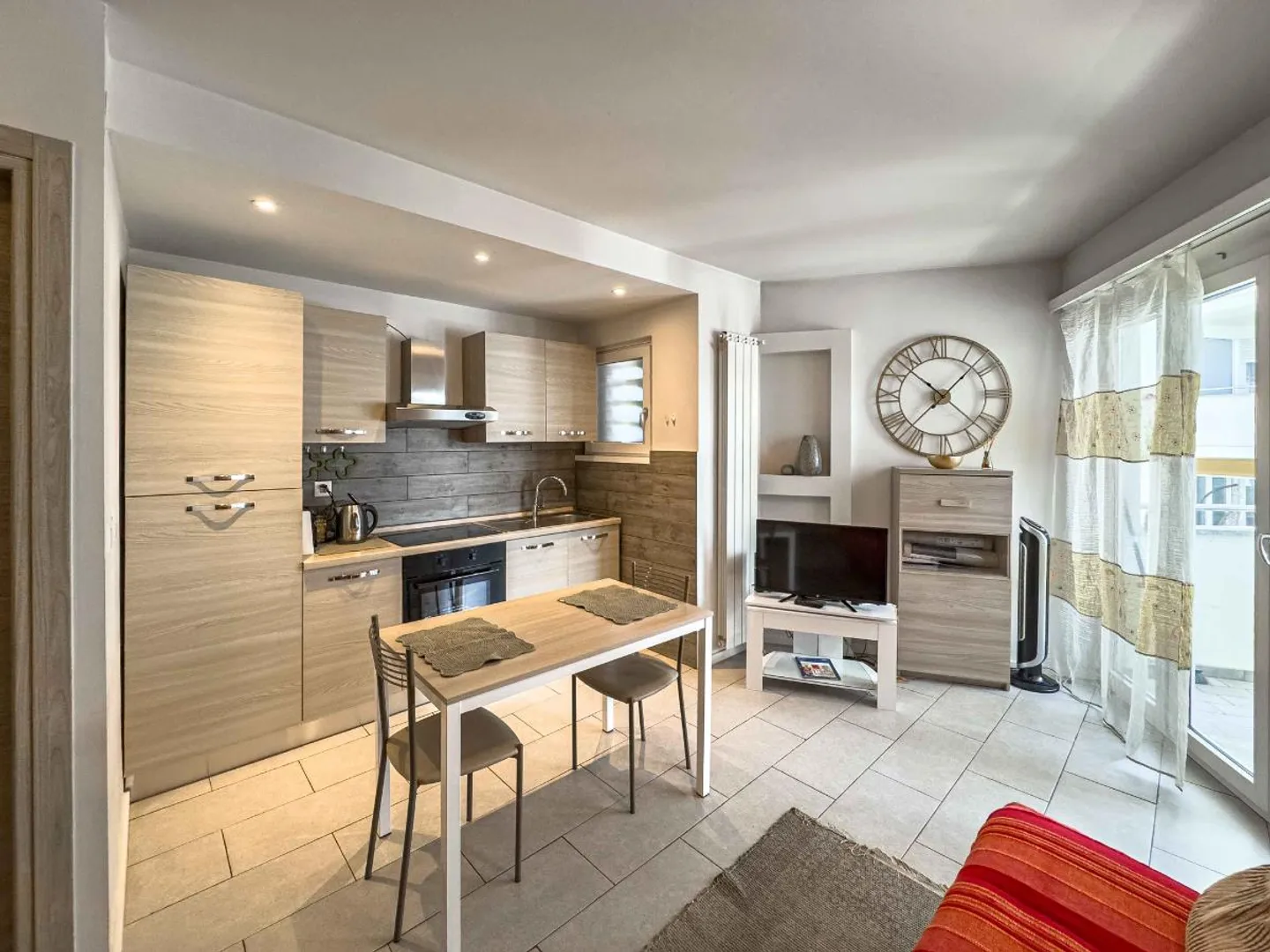 2.5 Rooms in Paradiso, also as a second residence - Photo 2 of 4