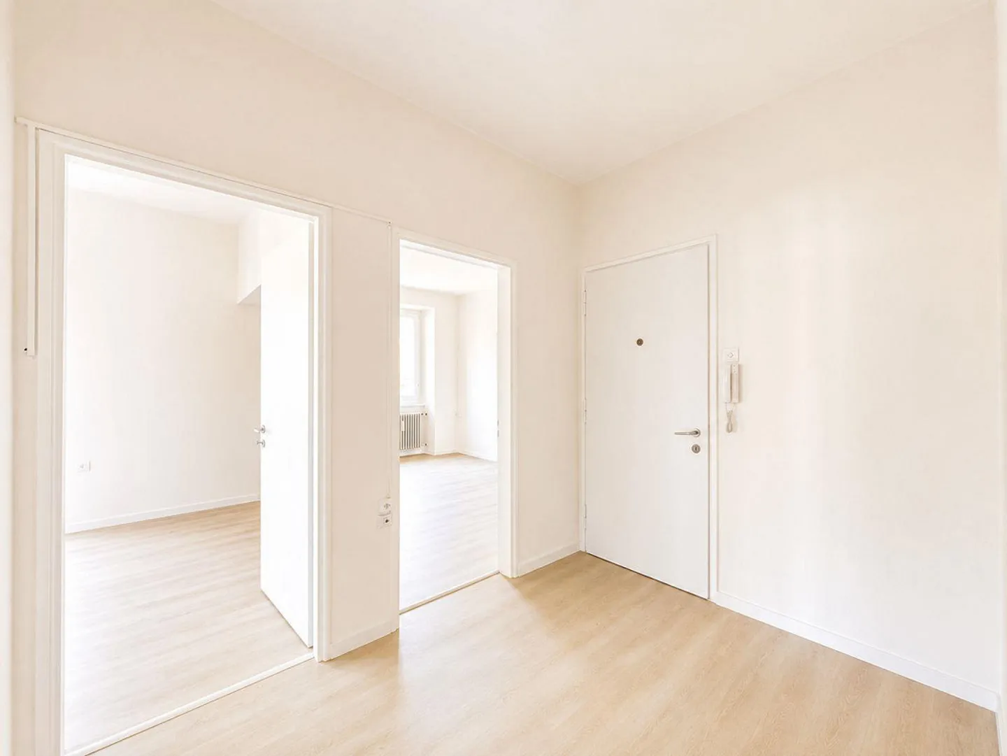 Comfortable 3.5-room apartment just a few minutes' walk from the center of Bellinzona - Photo 7 of 12