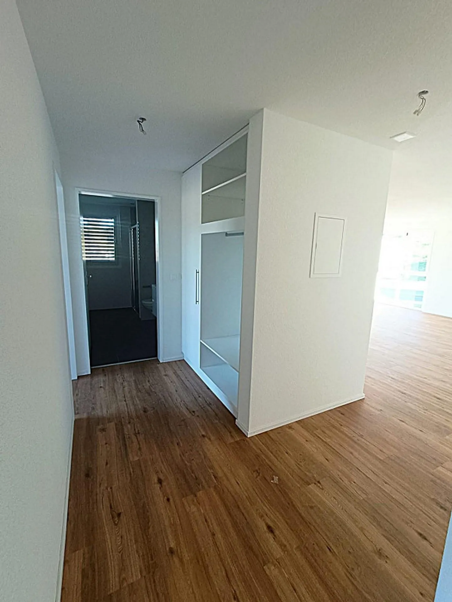 Appartamento 3½ locali quasi nuovo a Gerzensee! - Foto 3 di 11