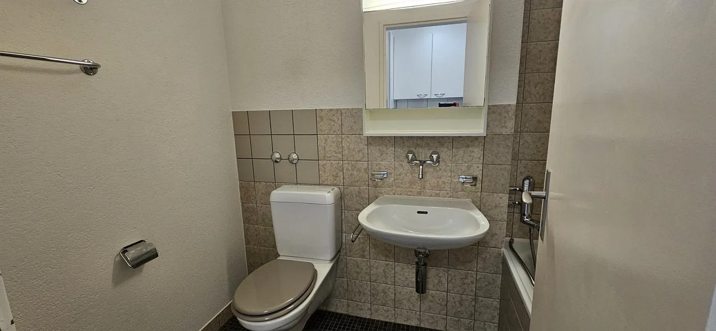 Appartamento 1,5 locali a Kloten - Foto 6 di 8