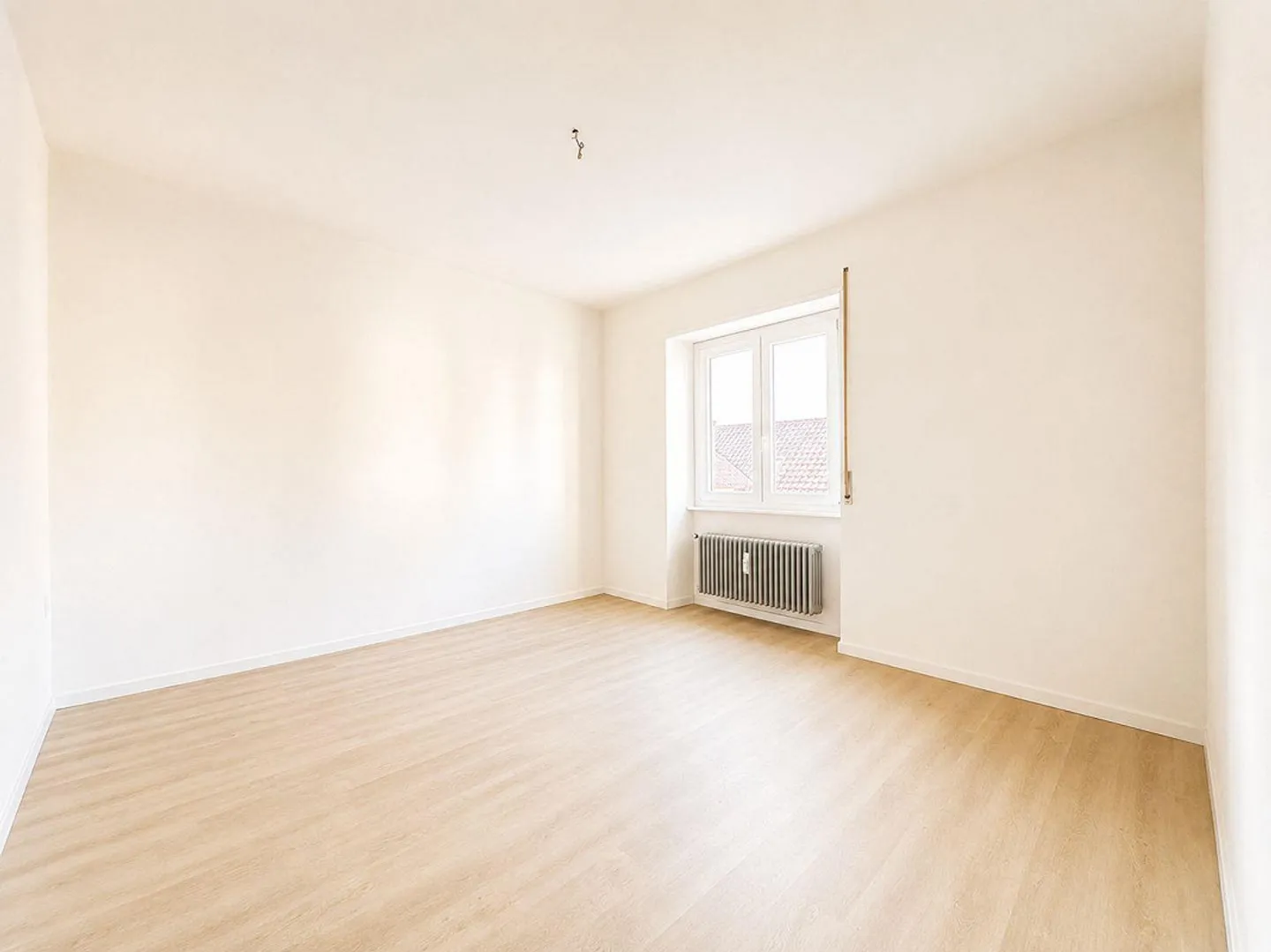 Comfortable 3.5-room apartment just a few minutes' walk from the center of Bellinzona - Photo 10 of 12