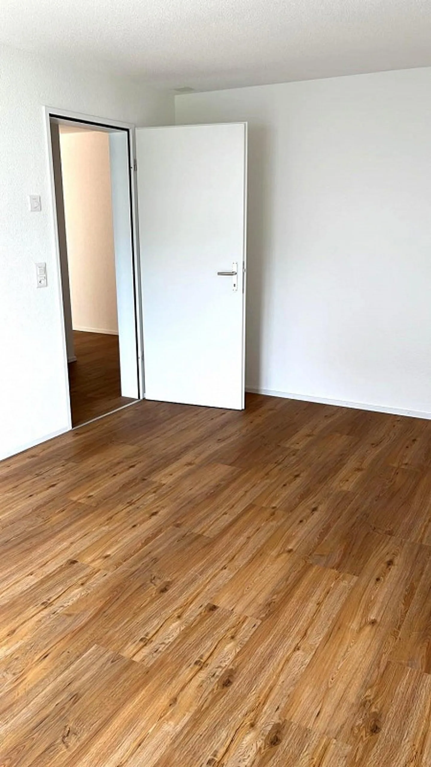 Appartamento 3½ locali quasi nuovo a Gerzensee! - Foto 8 di 11