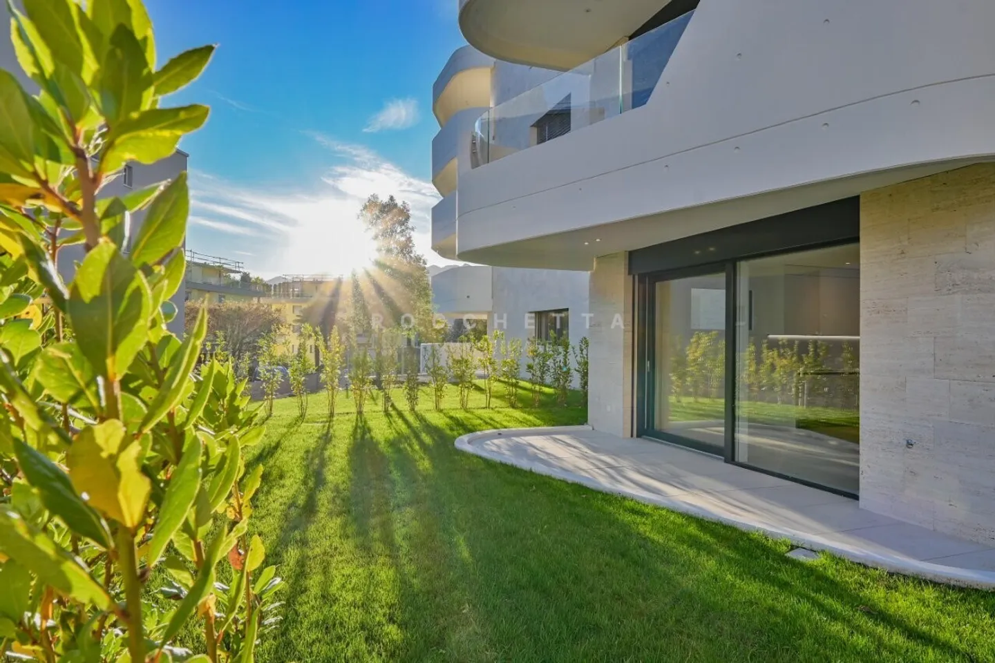 Exclusive Apartments in Minusio - Photo 3 of 15