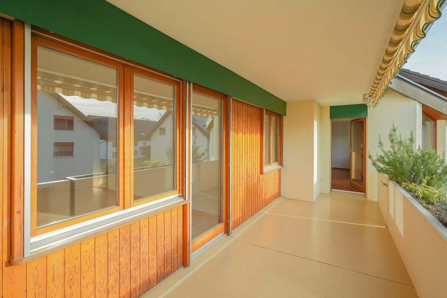 Central + Charmant : Appartement 3,5 pièces avec caractère - Photo 10 sur 13