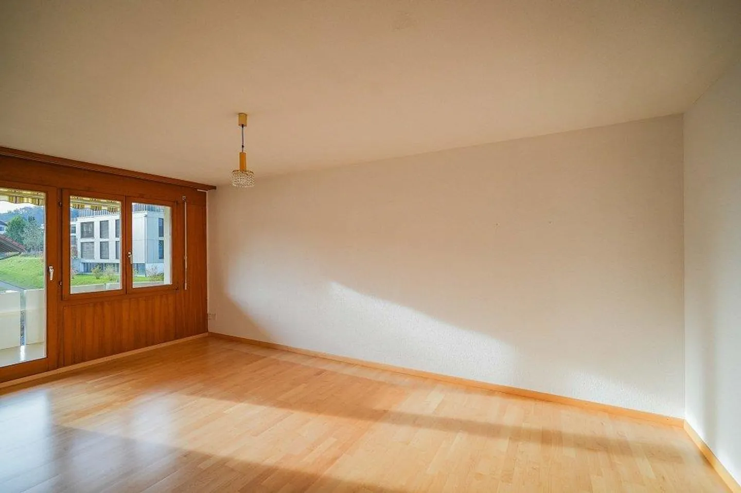 Central + Charmant : Appartement 3,5 pièces avec caractère - Photo 11 sur 13