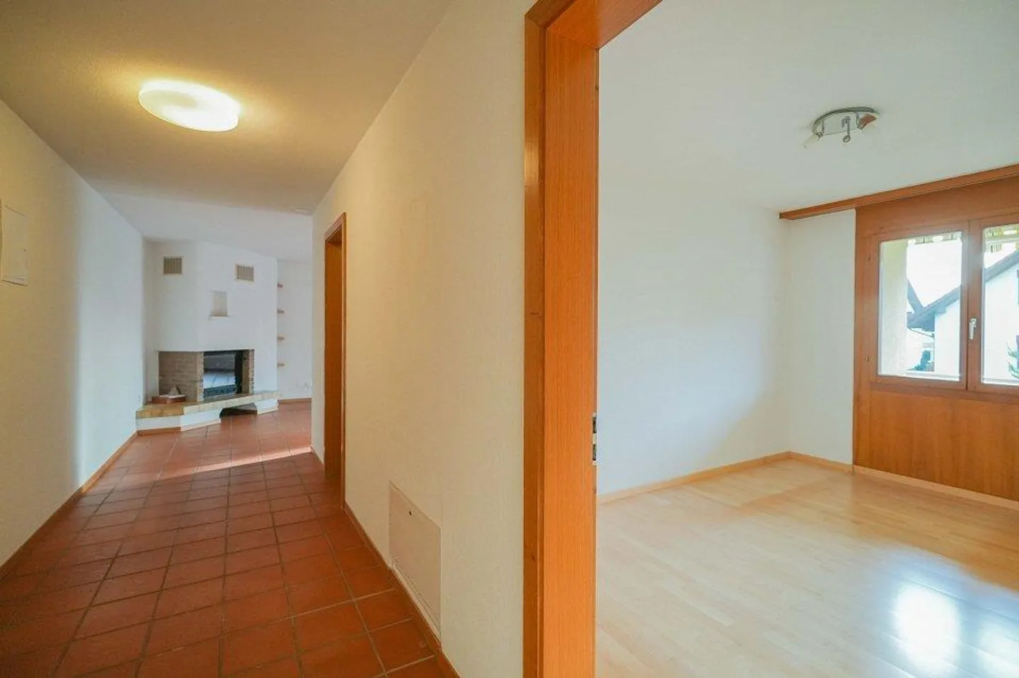 Central + Charmant : Appartement 3,5 pièces avec caractère - Photo 12 sur 13