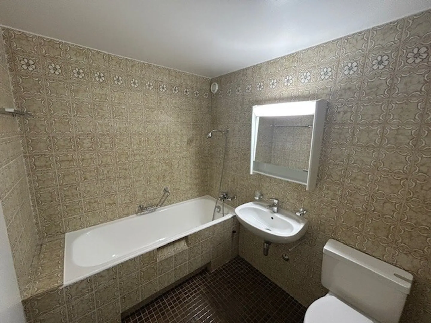 Bouchet 6 - 4 rooms on the 4th floor - Photo 8 of 9