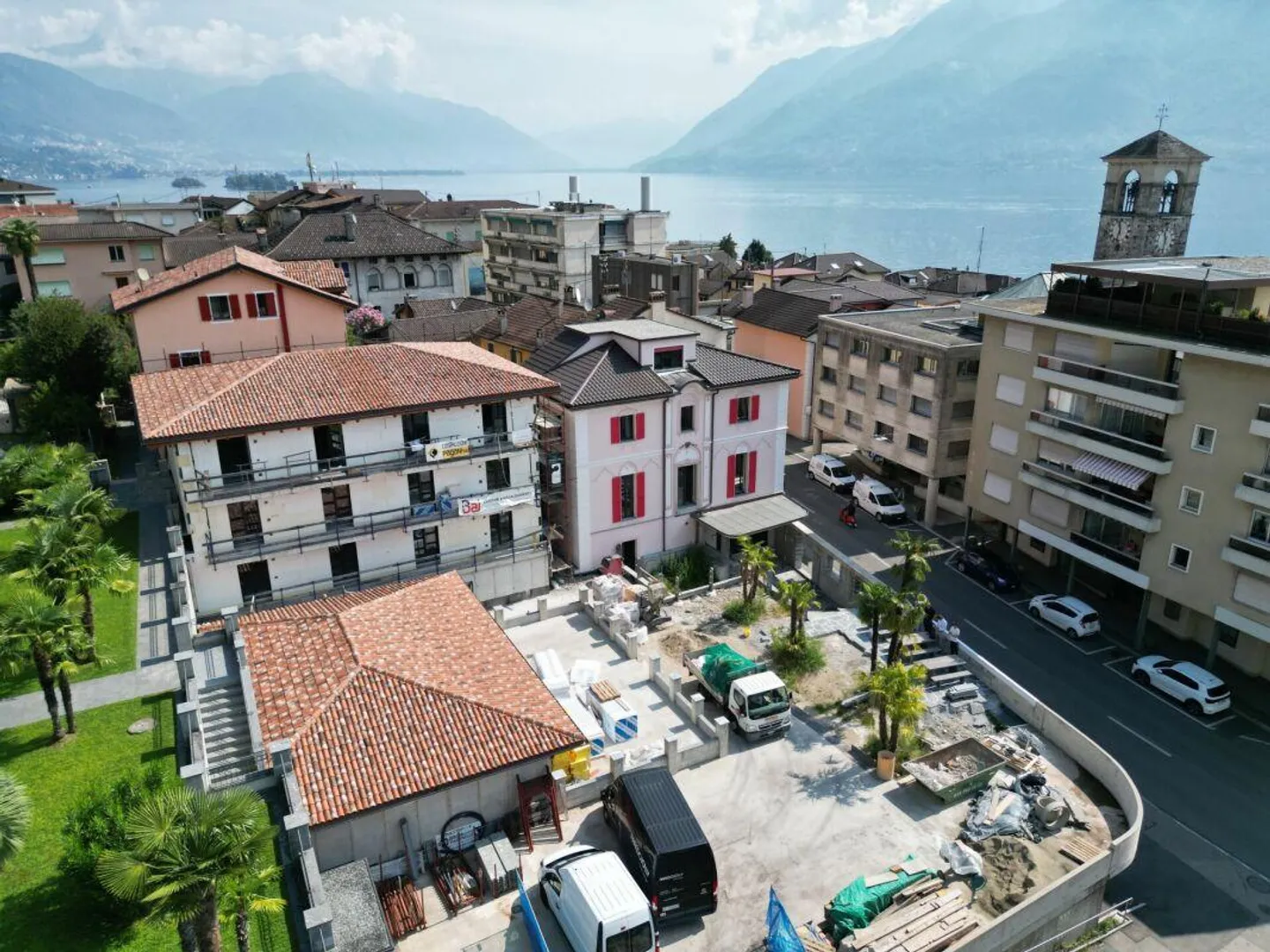 Brissago - Casa Sorriso: Opportunità di investimento prestigiosa - Foto 1 di 3