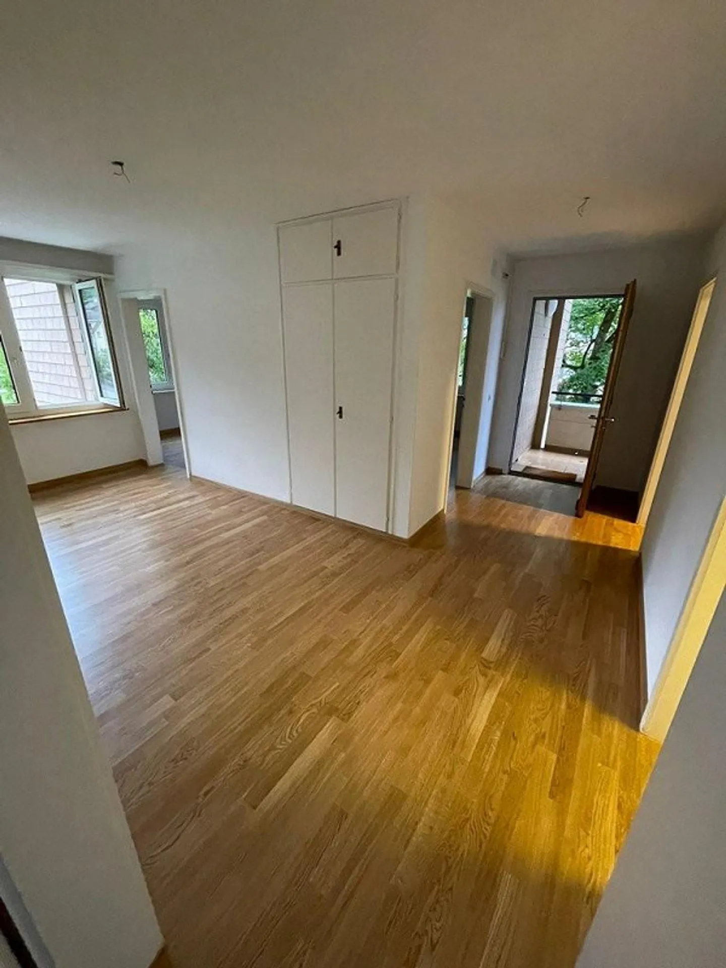 Votre nouveau chez-vous au cœur de Neuenhof 3,5 pièces avec charme - Photo 3 sur 5