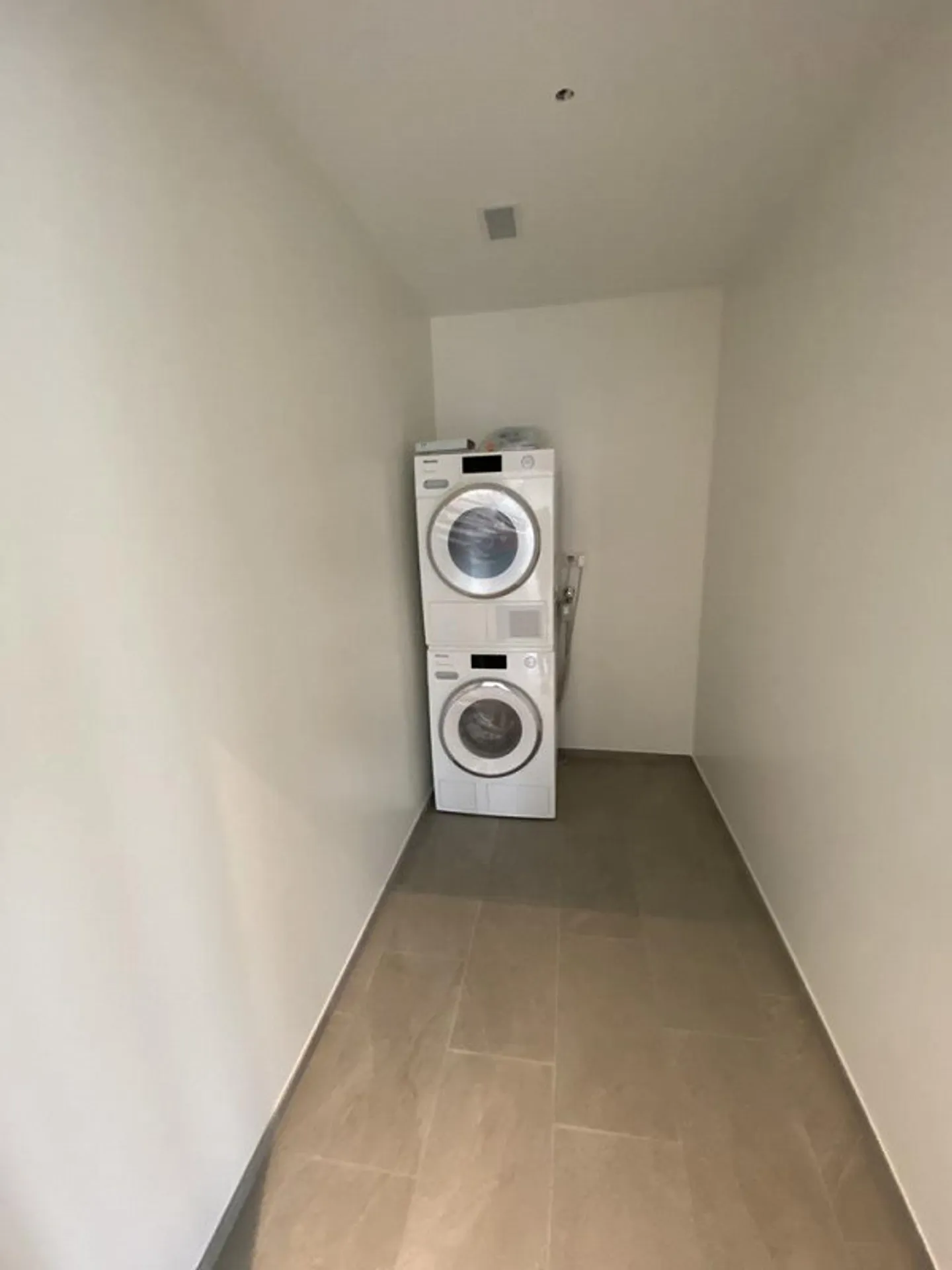 Neubau Wohnung in mitten von Aesch - Foto 5 von 9