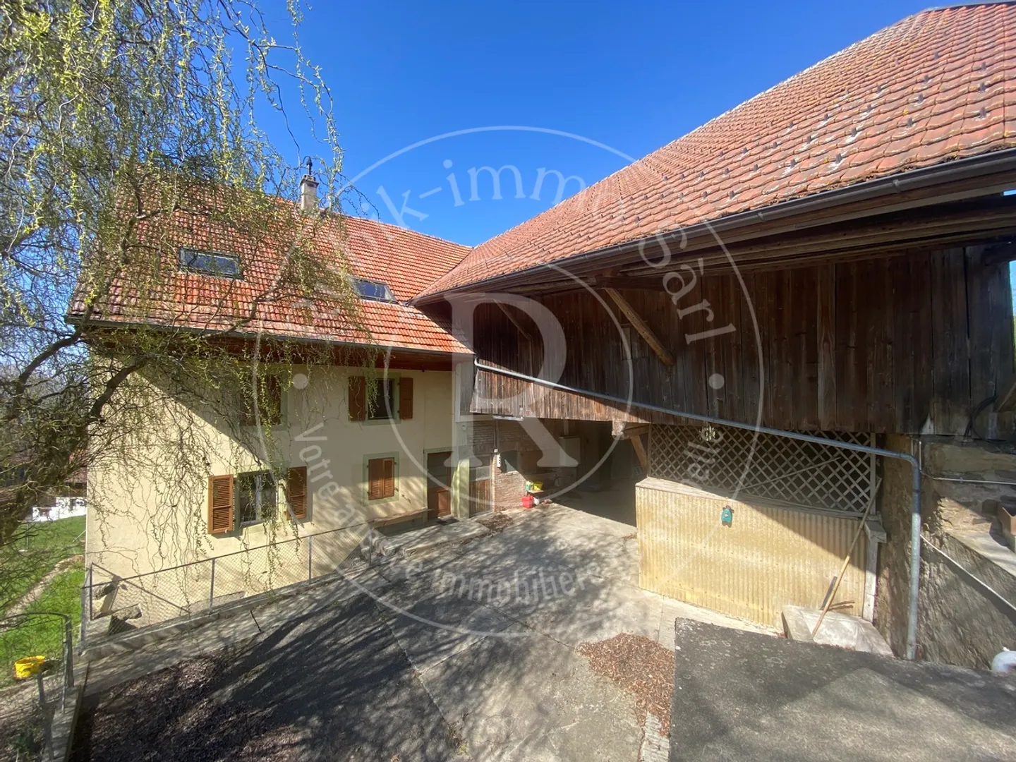 Belle ferme avec potentiel - Photo 1 sur 14