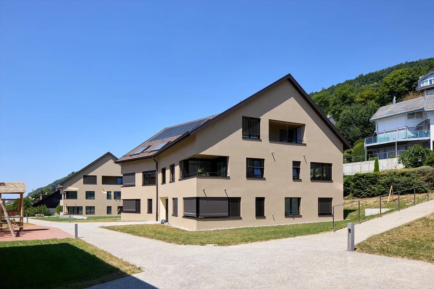 Dachgeschoss 2,5 Zimmer - Foto 2 von 7