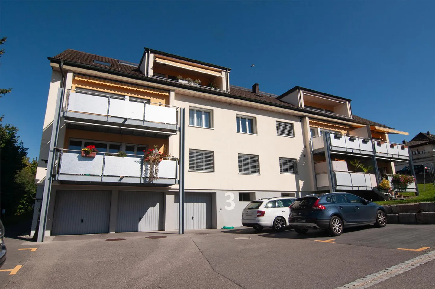 4-room apartment with a panoramic view - Photo 9 of 9