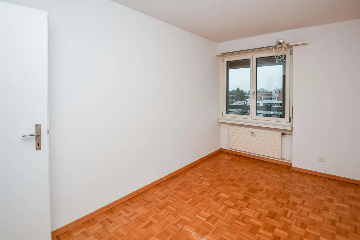 Appartamento luminoso con vista lago - Foto 5 di 7