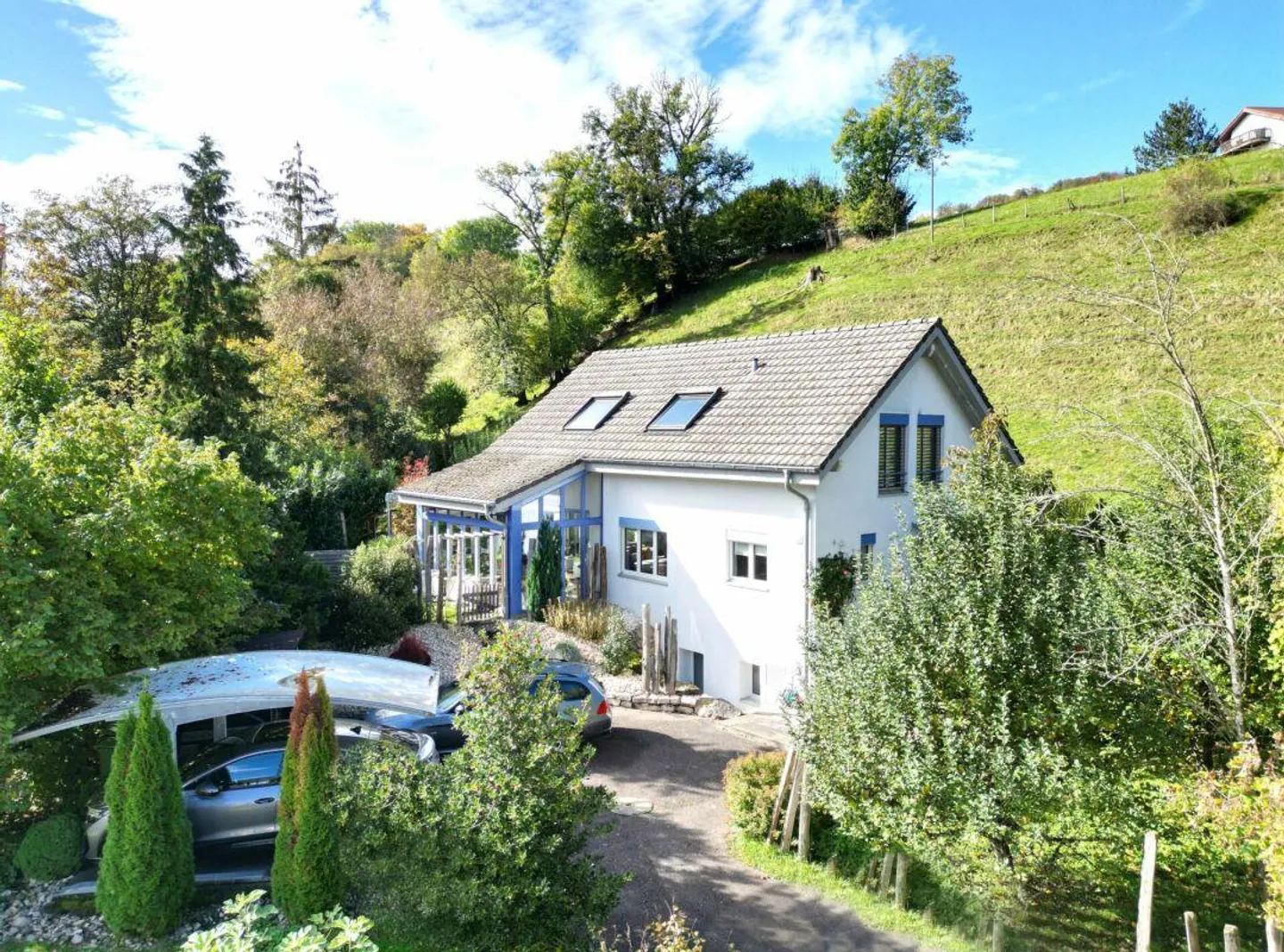 Maison individuelle de 4,5 pièces avec véranda et beaucoup d'espace extérieur - Photo 11 sur 11