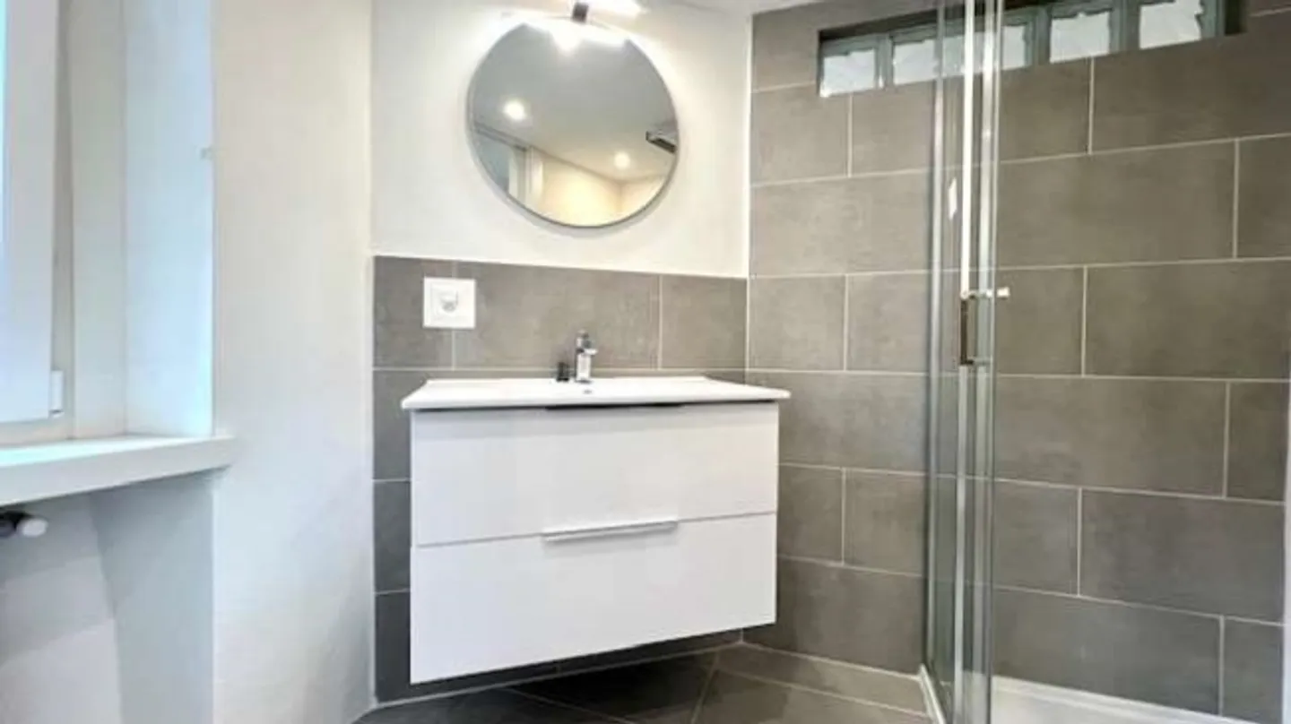 House in the center of Riva San Vitale near the lake - Photo 9 of 20