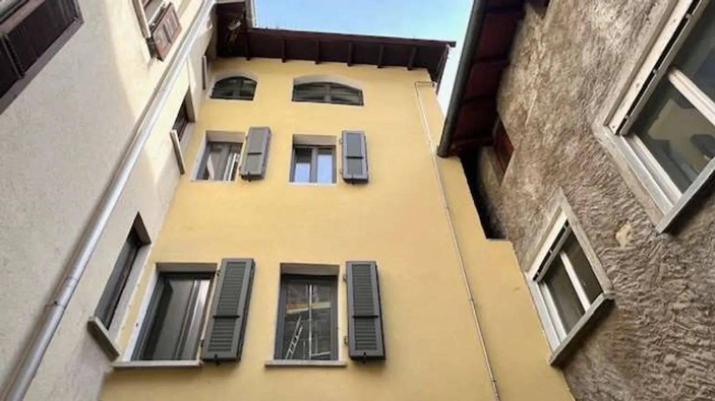 House in the center of Riva San Vitale near the lake - Photo 17 of 20
