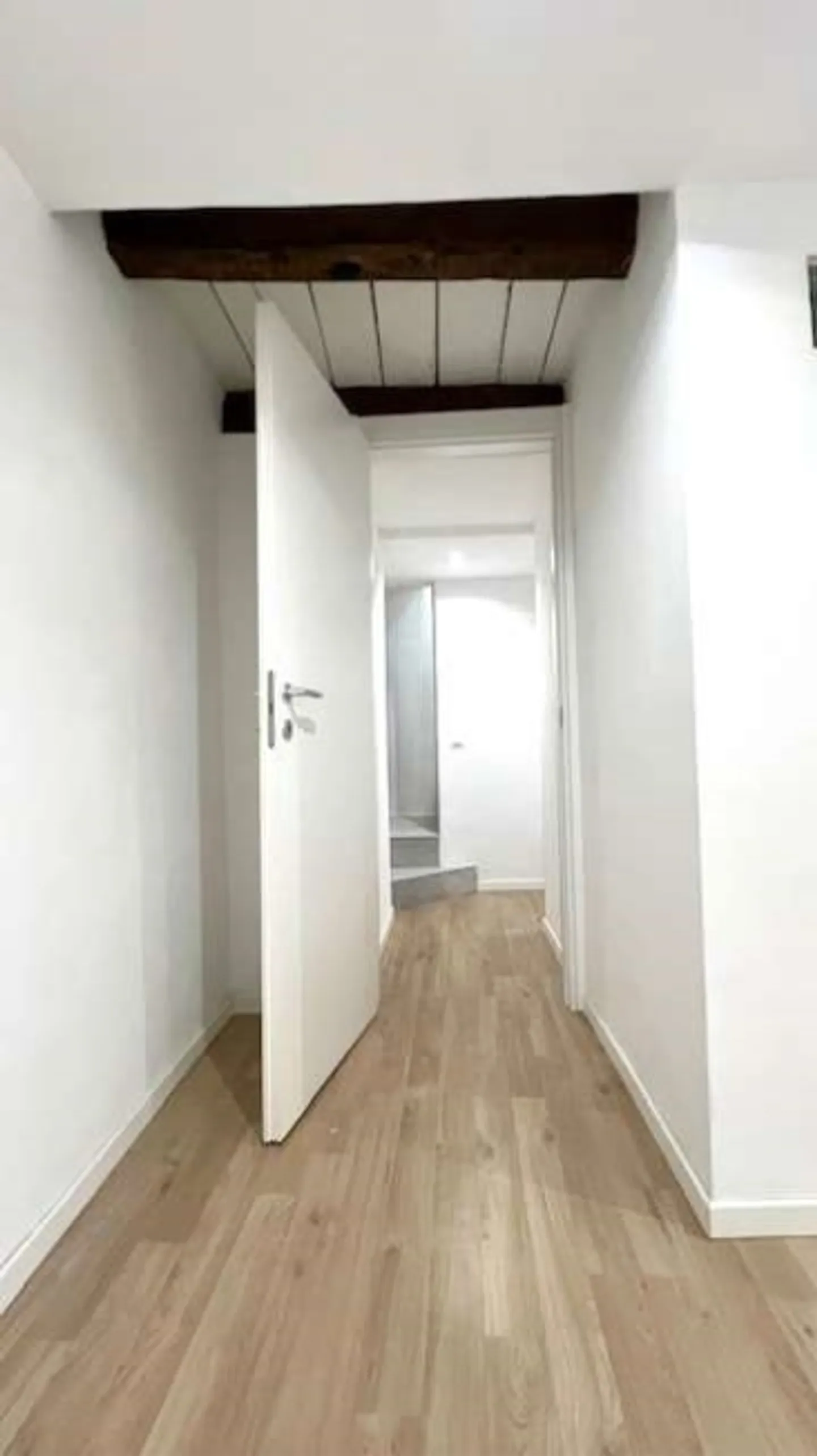 House in the center of Riva San Vitale near the lake - Photo 19 of 20