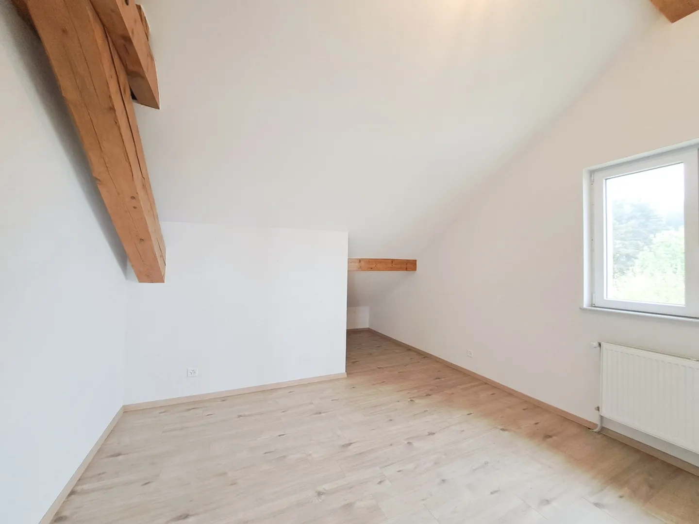 CHASSERON 24, Appartamento di 2,5 locali nuovo con travi a vista - Foto 5 di 7