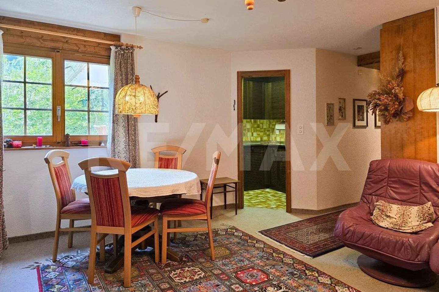 Central et pourtant calme – charmant appartement de 2,5 pièces en lisière de forêt - Photo 1 sur 13