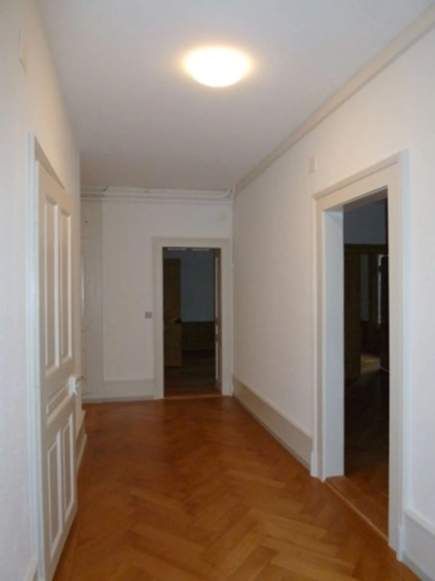 Appartement 5 pièces rez-de-chaussée - Photo 6 sur 9