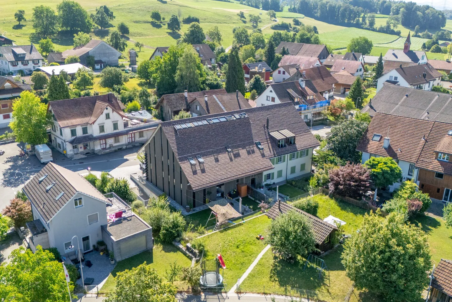 Ampio attico di 5,5 stanze con galleria e loggia - Foto 3 di 18