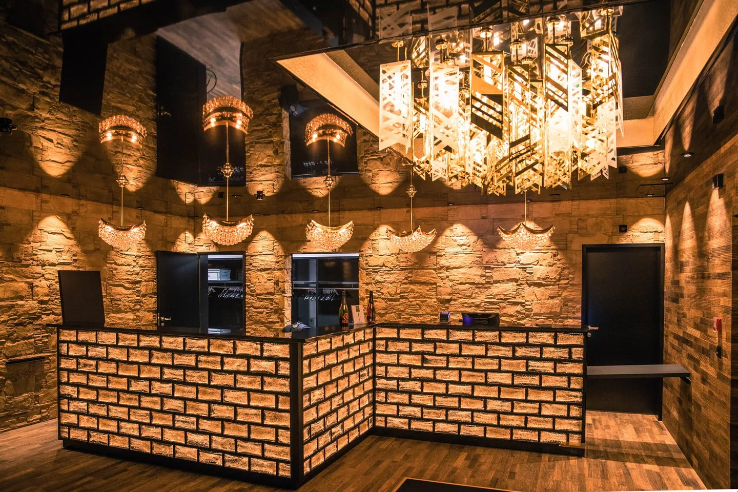 exclusive event venue in a great location - Photo 7 of 9