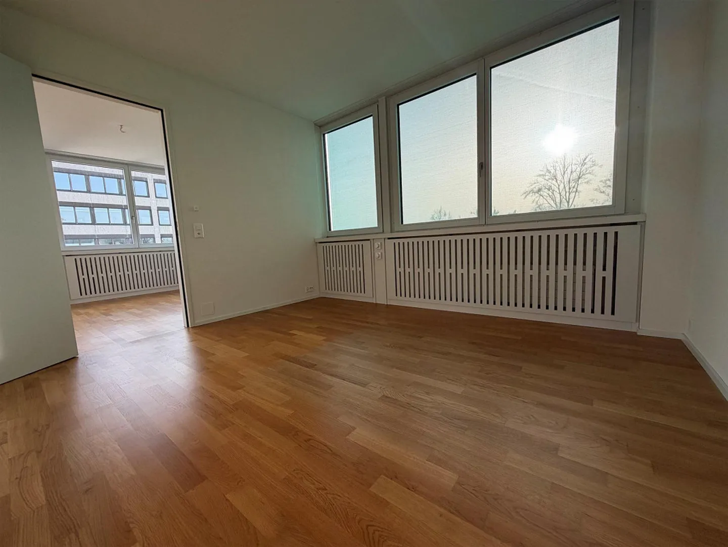 Modernes Apartment in Witikon - Foto 5 von 11