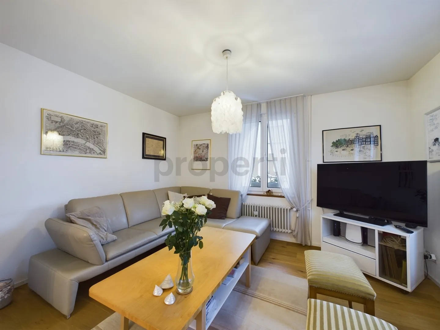 Réservé - Maison individuelle de 6,5 pièces accueillante à Liestal - Photo 1 sur 13