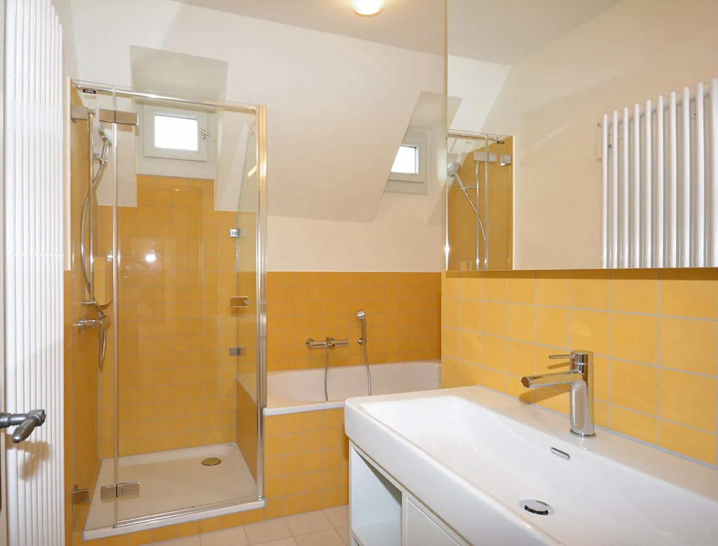 Aussergewöhnliche Duplexwohnung - Foto 3 von 13