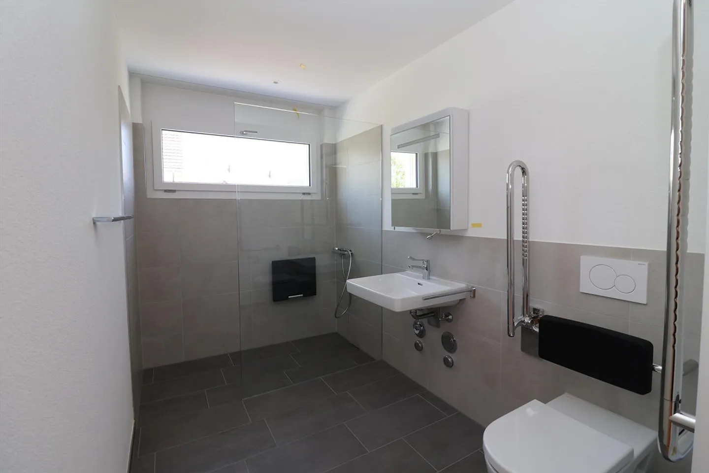 New apartment in Rafz - Photo 5 of 8