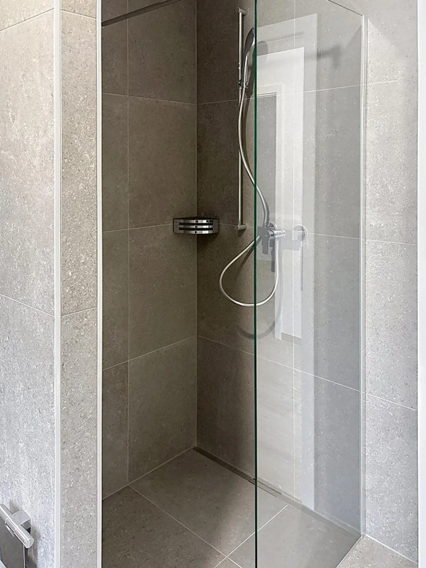 New individual villa | Green area | Fey - Photo 9 of 13