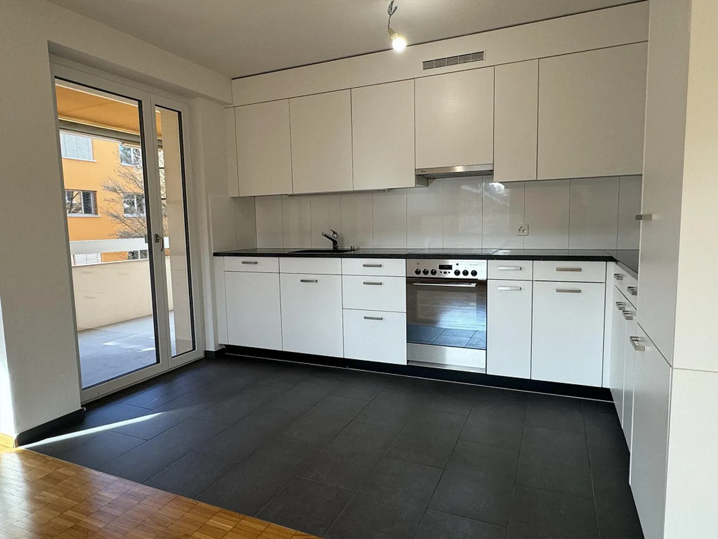 Appartamento 3.0 stanze a Binningen - Foto 5 di 10
