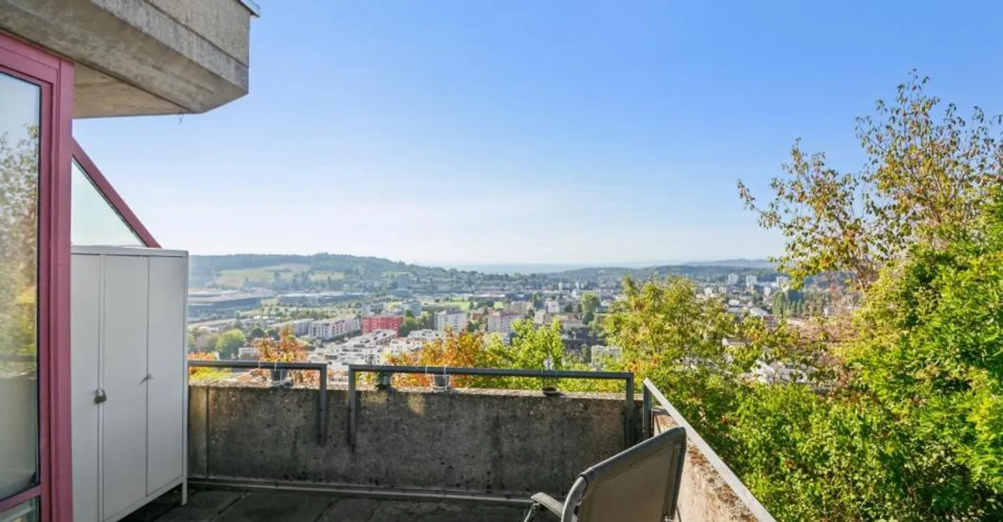 Unique Architect House in Bienne - Photo 5 of 12