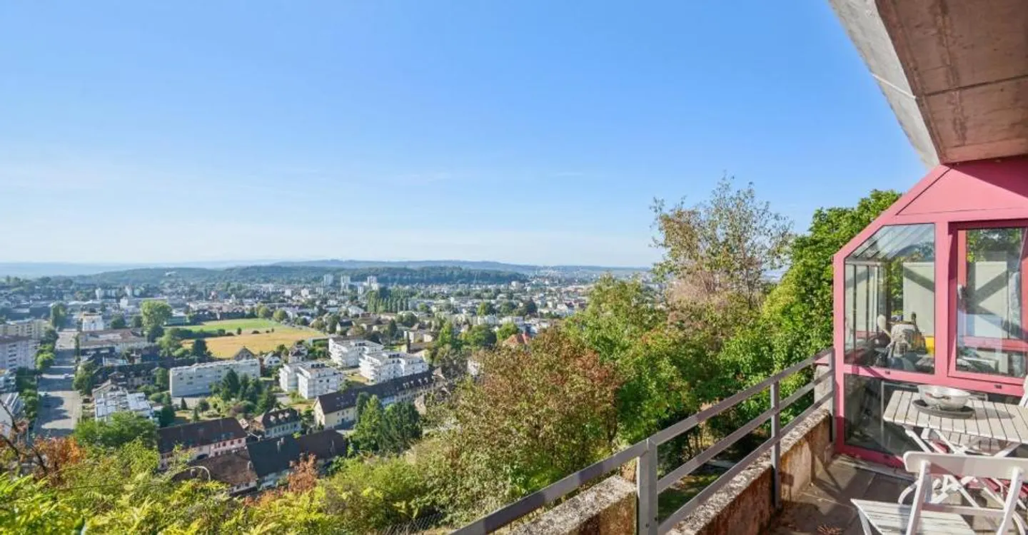 Unique Architect House in Bienne - Photo 6 of 12