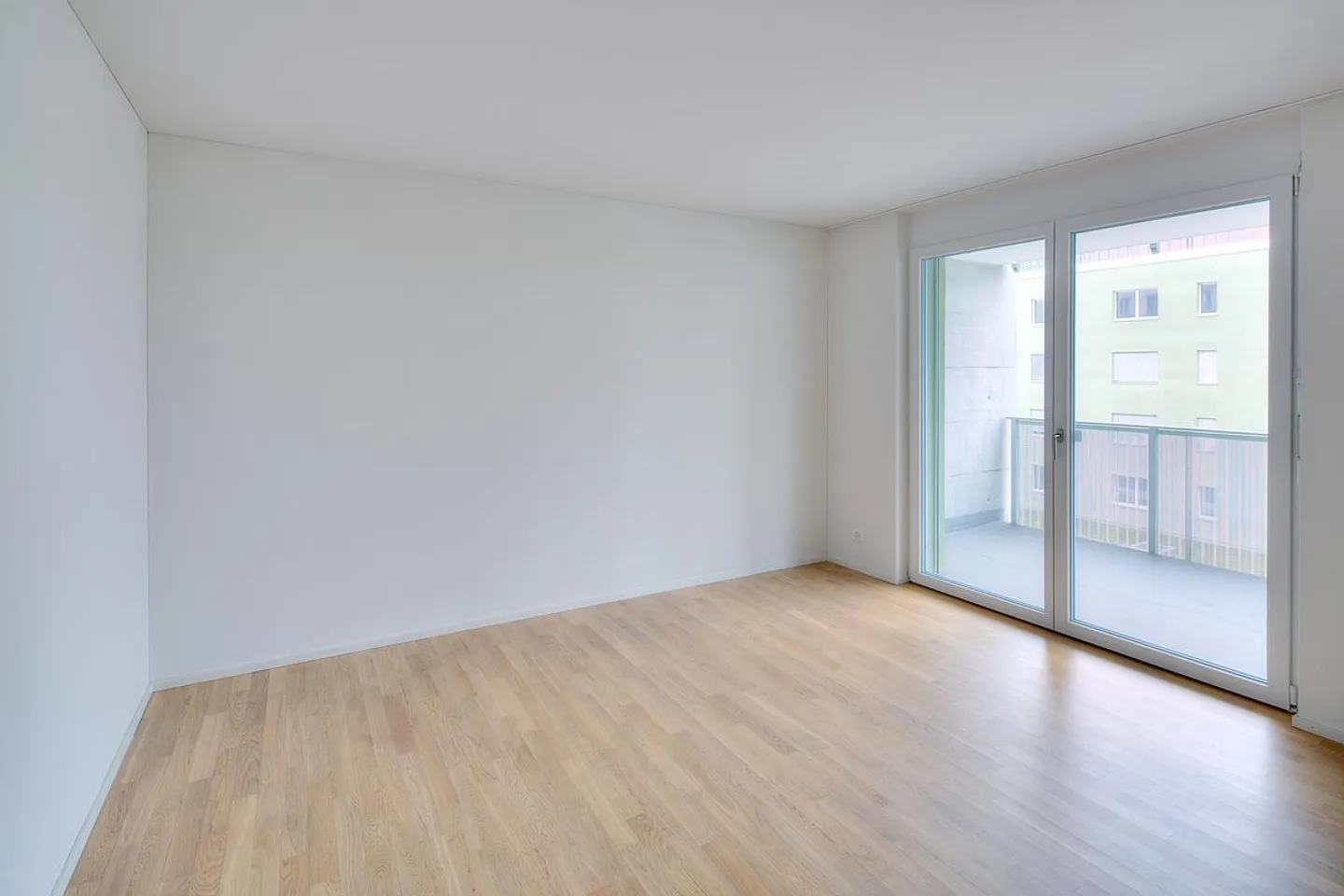 Modernes Apartment in neuem Gebäude - Foto 3 von 8