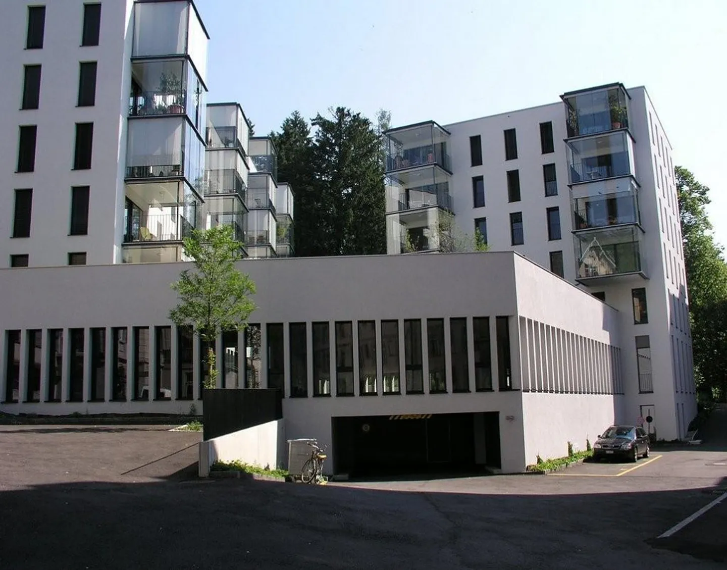 Places de stationnement à la gare principale de Saint-Gall - Rosenbergstr. 42b - Photo 1 sur 1