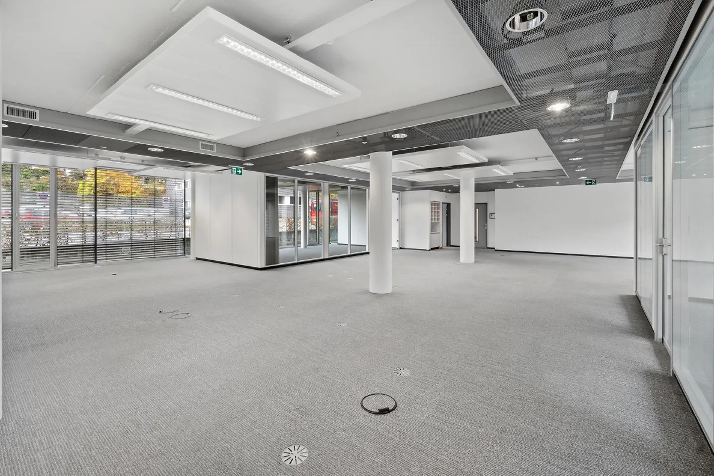 Spazi per uffici rappresentativi con vista da sogno sul Reno e accesso diretto al verde - Foto 3 di 9