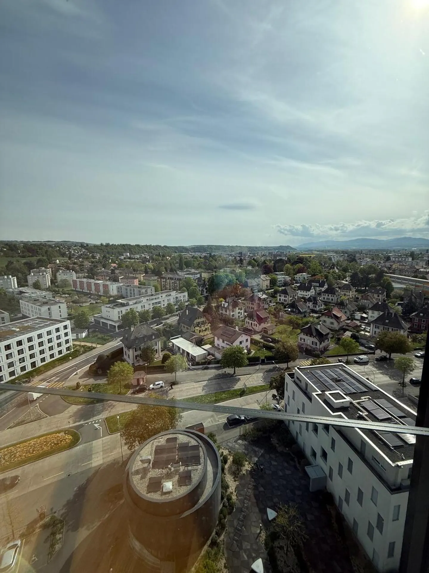 Superbe Appartement avec Vue sur le Lac - Photo 4 sur 10