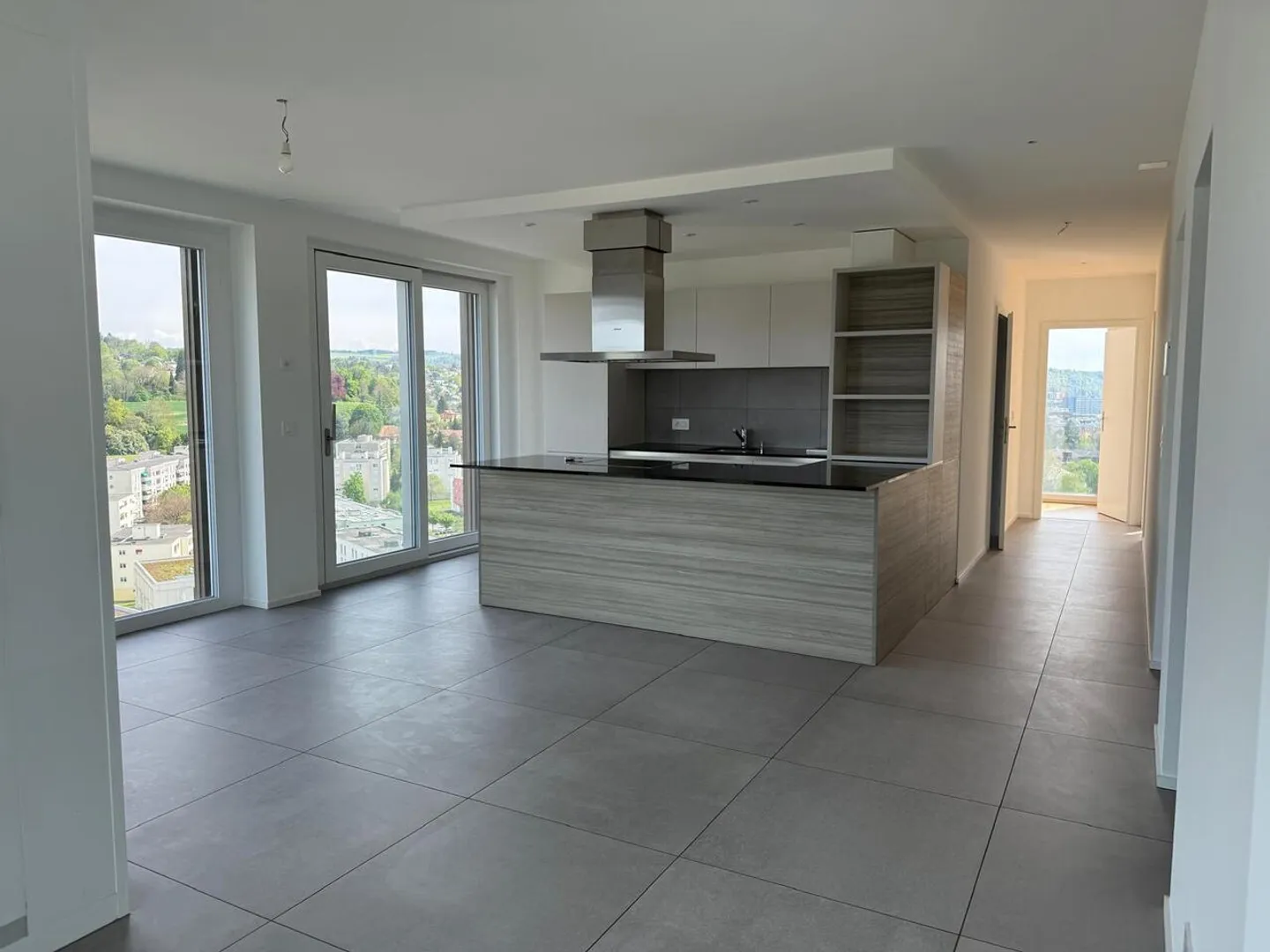 Superbe Appartement avec Vue sur le Lac - Photo 5 sur 10