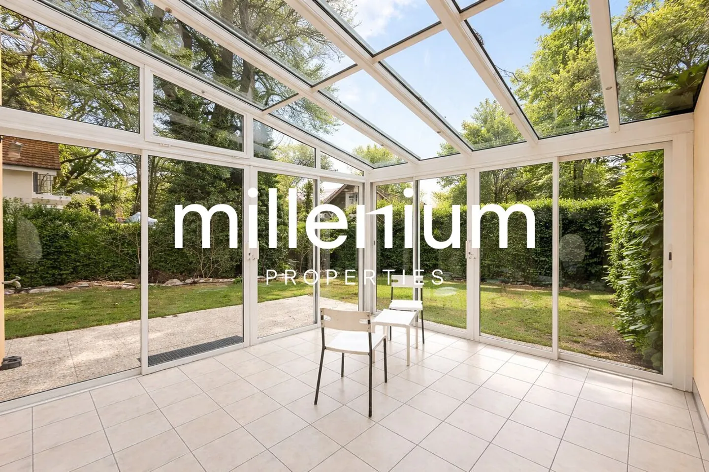 Villa semi-détachée à Bellevue - Photo 2 sur 13