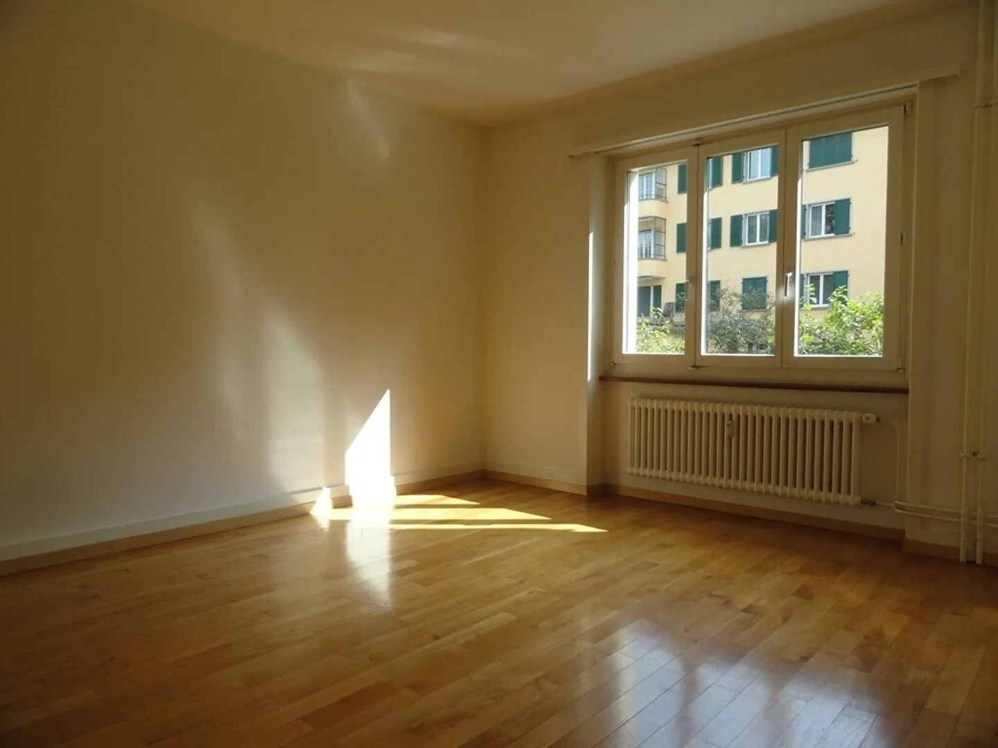 Vivere vicino a Europaplatz - Foto 3 di 7