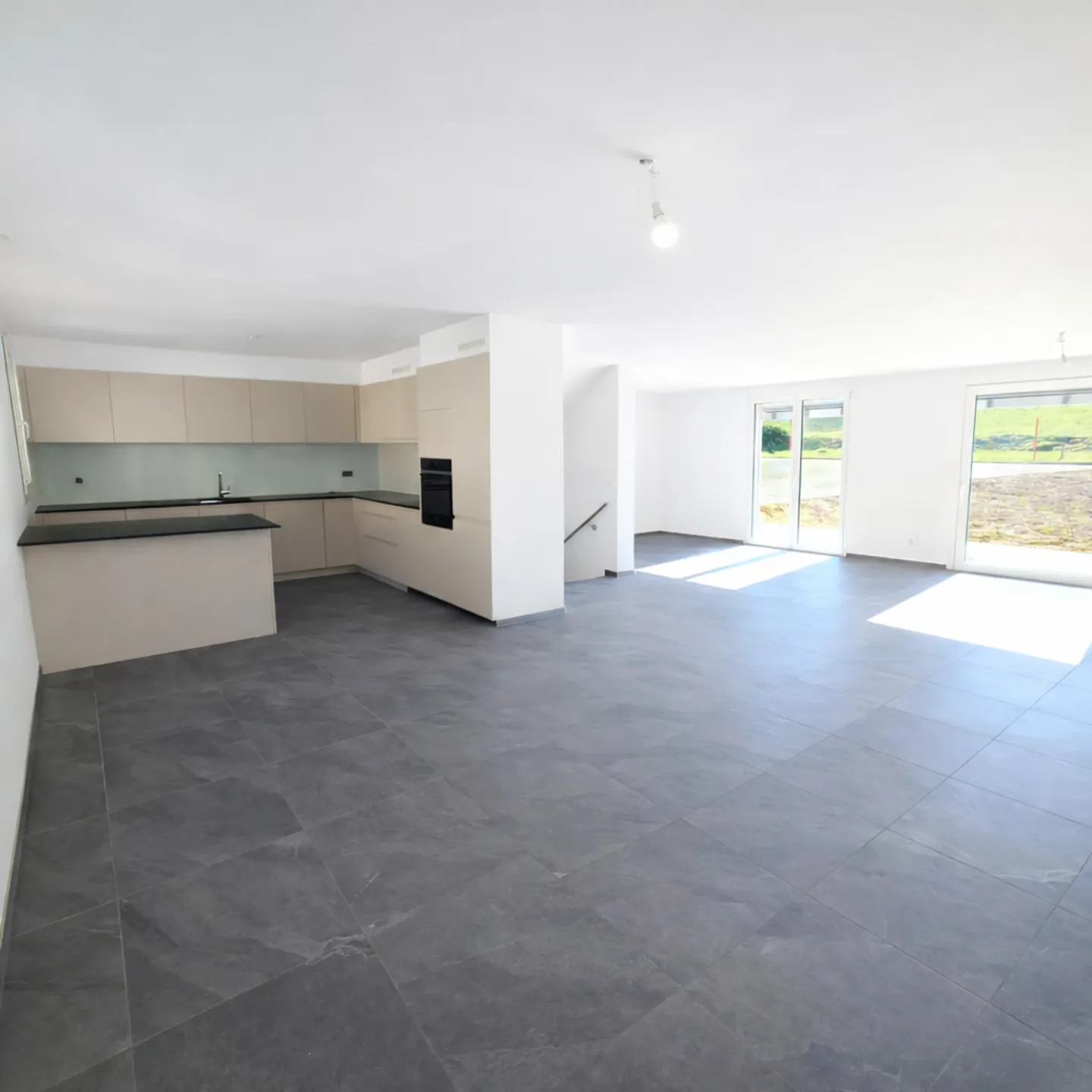 VILLA INDIVIDUELLE NEUVE A SAISIR ENTRE BULLE ET FRIBOURG - Foto 3 von 9