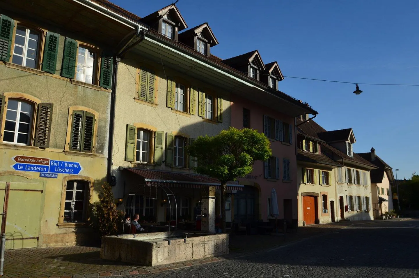 Restaurant in the historic town of Erlach for rent! - Photo 2 of 11
