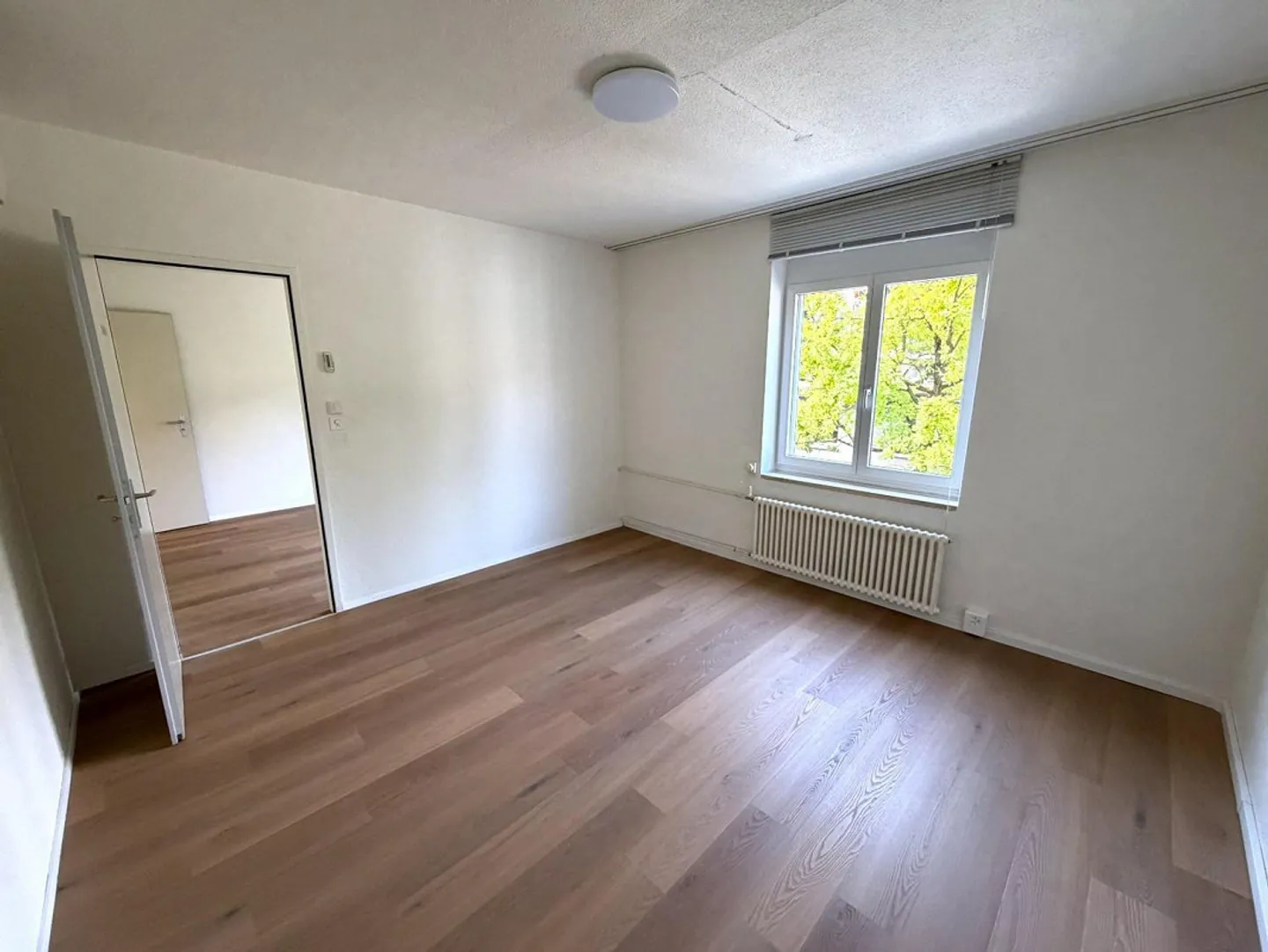Bright Office Space in Zürich - Photo 1 of 8