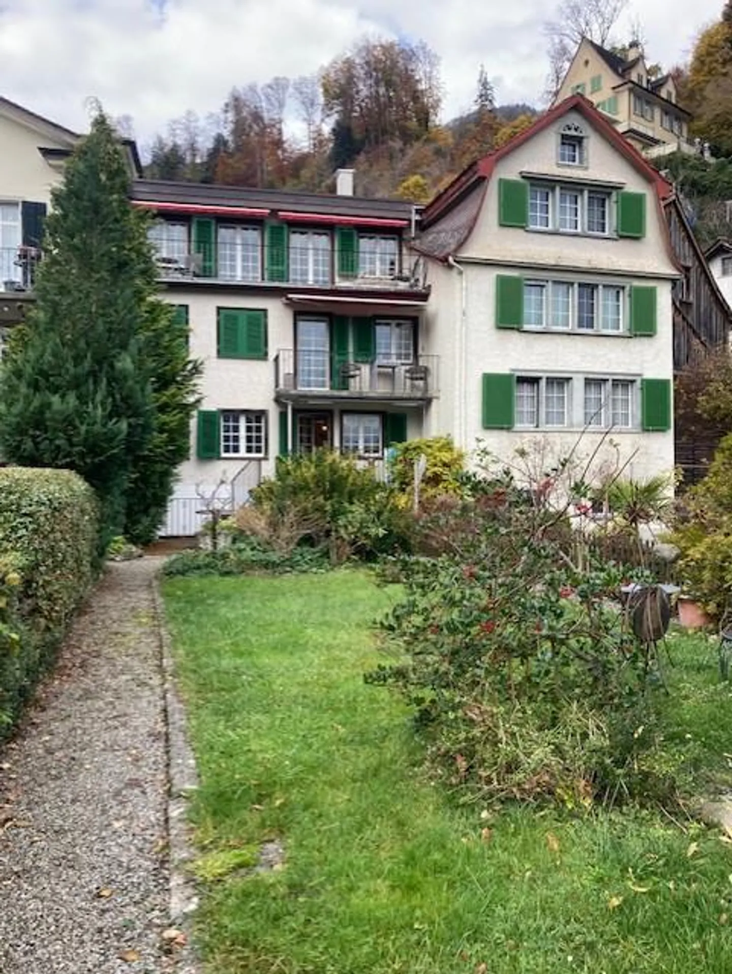 Appartamento 3 locali a Weesen con balcone, giardino e vista lago - Foto 1 di 6