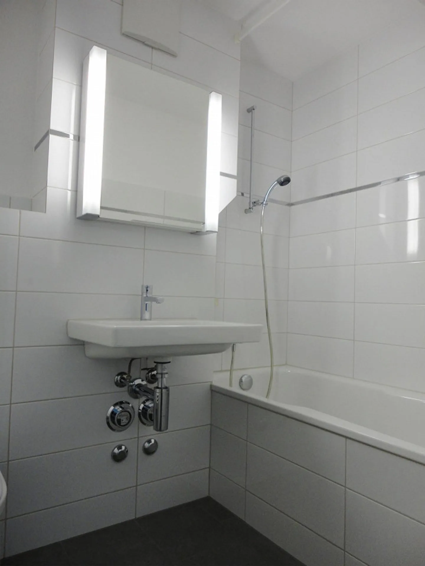 Zentral gelegene 2.5 Zimmer Single-Wohnung ohne Balkon - Foto 7 von 9