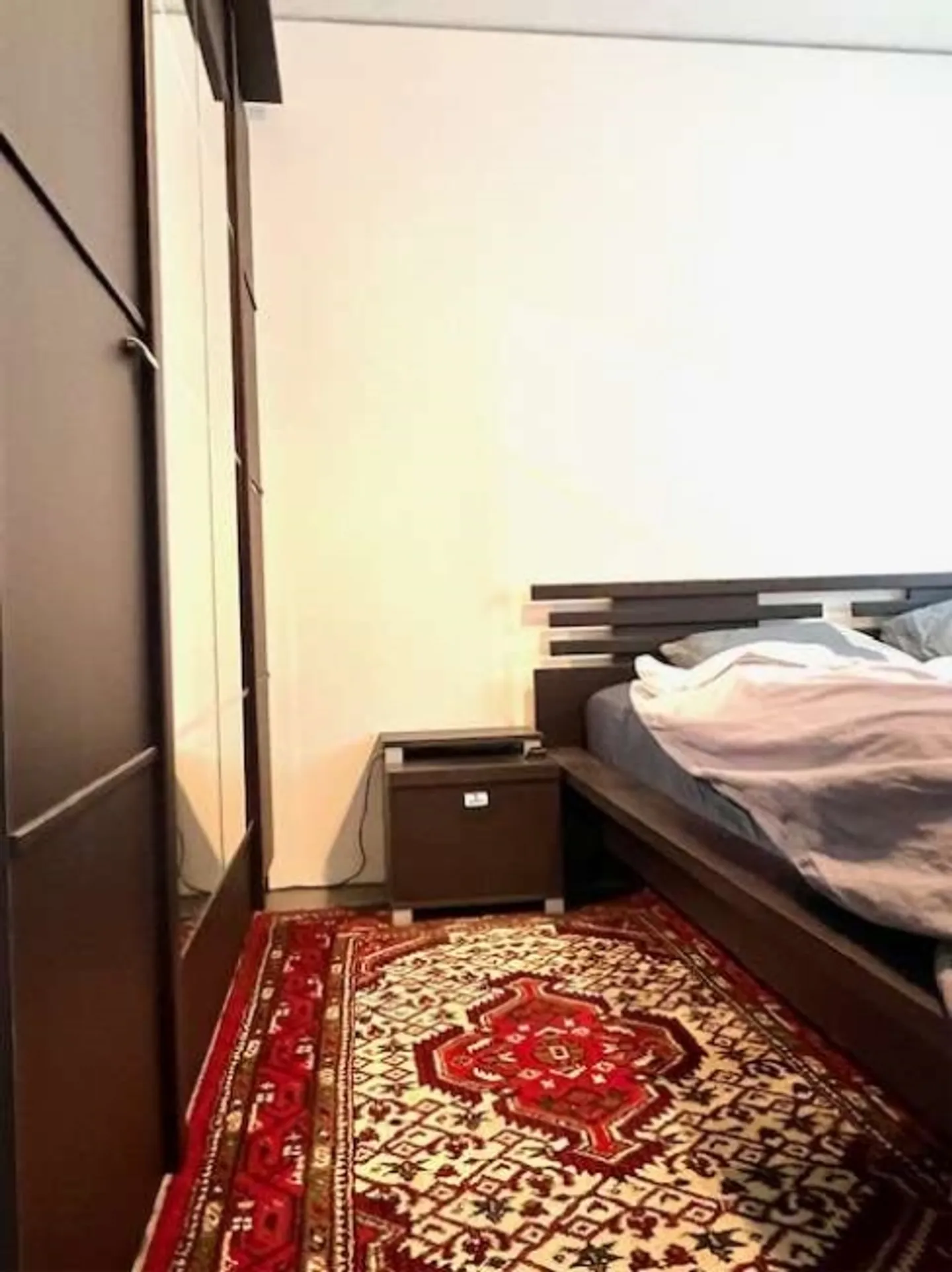 Elegant Apartment with Panoramic View - Photo 17 of 20