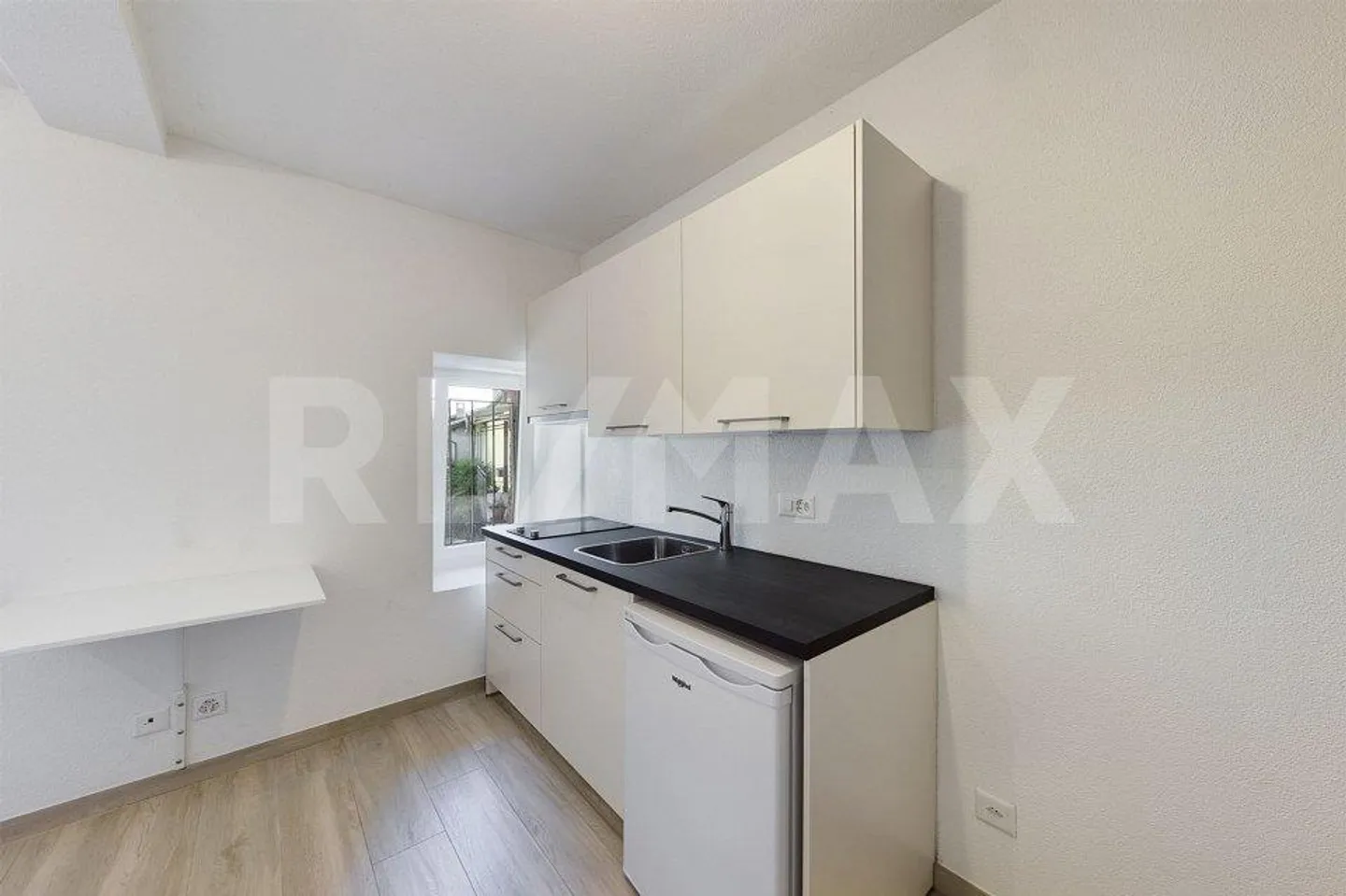 2½ rooms a few steps from the lake also as a secondary residence - Photo 5 of 12